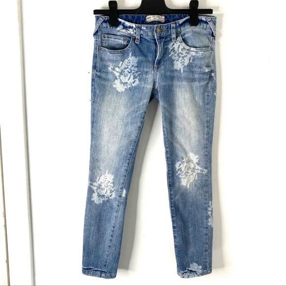 Free People Denim - Boho Free People Floral Print Ankle Jeans